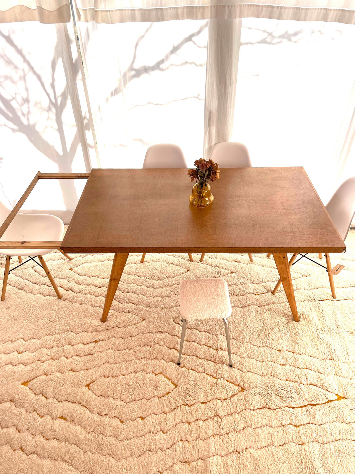 Table vintage pieds compas style scandinave